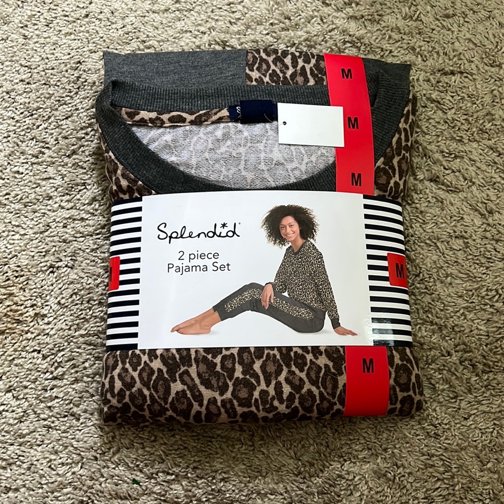 Splendid 2 Piece PJ Set